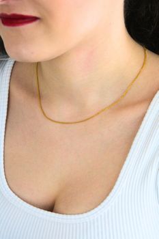 Złoty łańcuszek 585 z podwójnymi ogniwkami 8639 (2).jpg